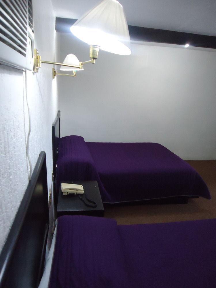Oyo Hotel Casa Real Matehuala Exteriér fotografie